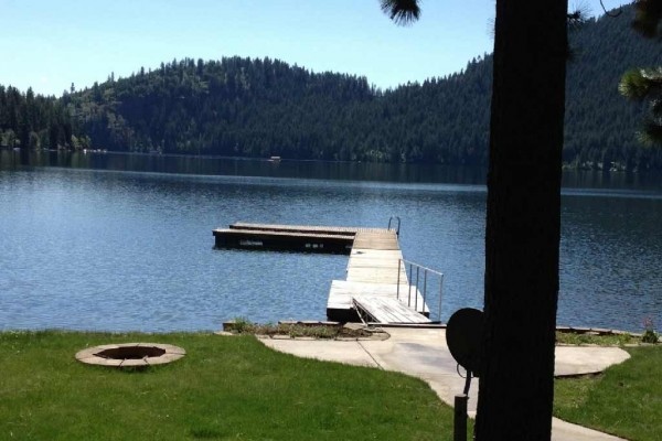 [Image: Lakefront Home - Private Dock - Schedule Change - Aug 2-16 Open - Prime Weeks]