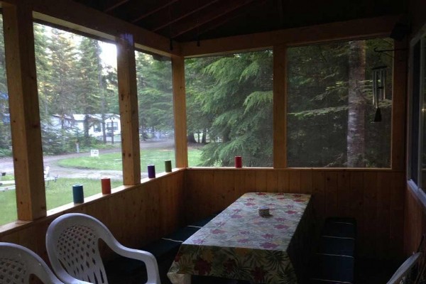 [Image: Priest Lake Home with Beautiful Beach + Boat Slip!]