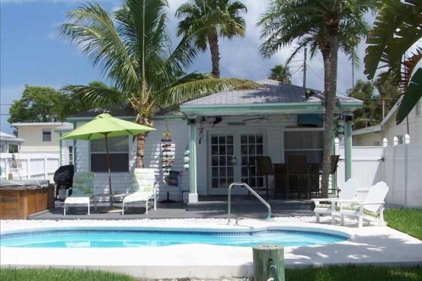 [Image: Mad Beach Bungalow,Pet Friendly, Paradise on the Water! Now Available for April]