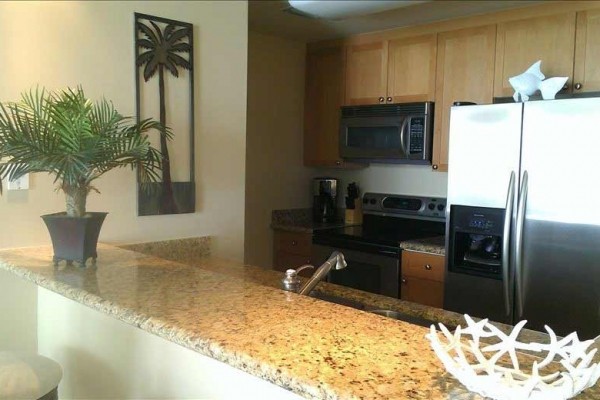 [Image: Best of the Best!!! 2 Bd + 2 Bunk! Very Clean! Ocean Front! Beach Chairs!]