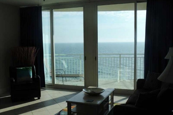 [Image: Best of the Best!!! 2 Bd + 2 Bunk! Very Clean! Ocean Front! Beach Chairs!]