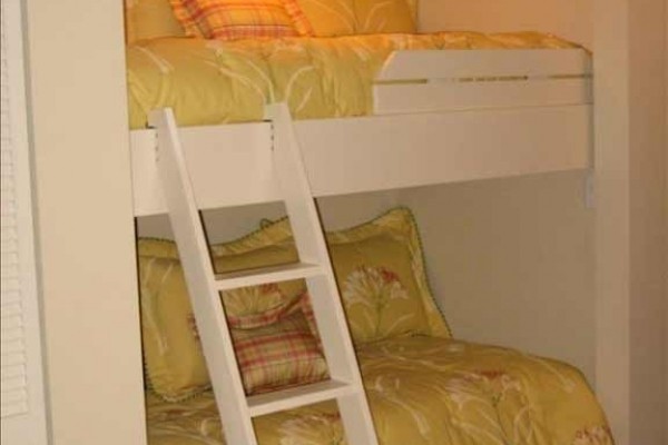 [Image: '2 King Beds' &amp; Bunks, Two Beach Chairs Waiting for You!]