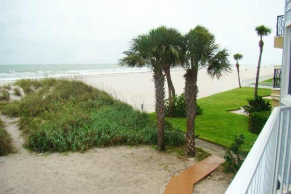 [Image: Special $795 Wkly Sept up to 10/18..Direct Gulf Front...Don't Wait Call Now!!!!!]