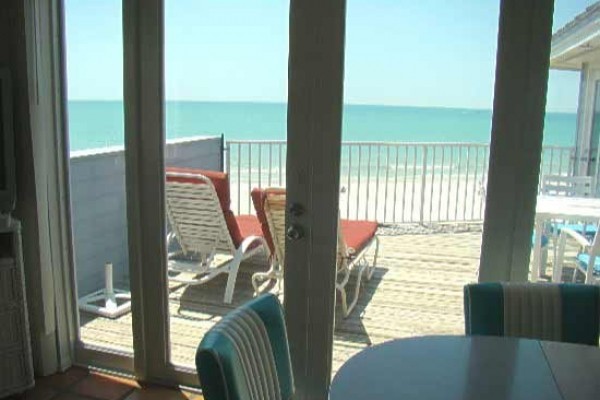 [Image: Key West Style 4/3 $1,295 Wkly 09/13 to 10/18...Call Now]