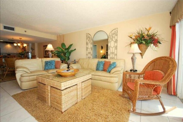 [Image: 3 Bedroom Beach Front Condo Recently Remodeled!]