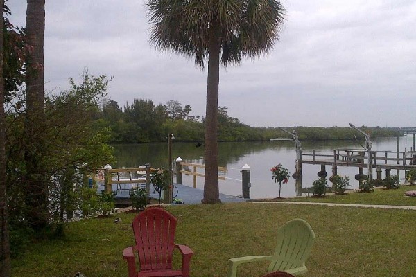 [Image: Waterfront and Affordable ! 4 Bdrm 2 Bath House is Also Across Street from Beach]