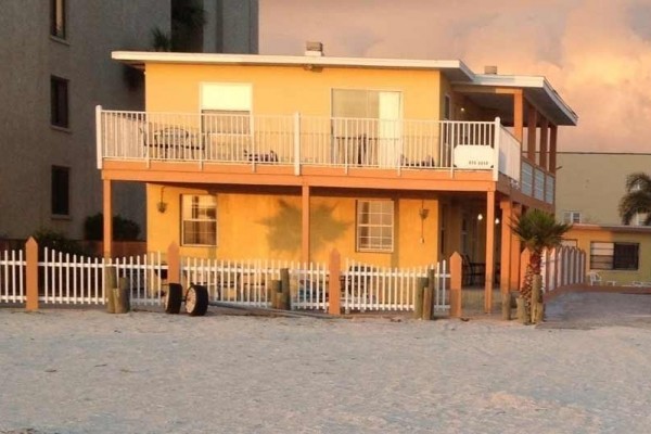 [Image: Beach Front Florida Cottage, Fishing, Golfing and Fine Dining,]