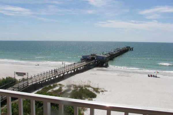 [Image: Breathtaking View, 3 Bedroom 2 Bath Gulf Front Condo!]