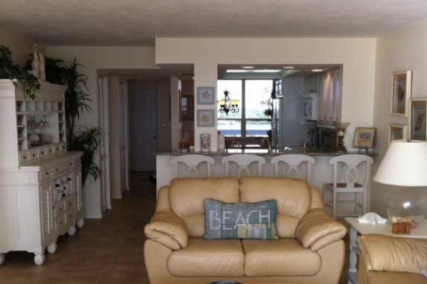 [Image: Beachfront Condo, Newly Renovated, New Listing]