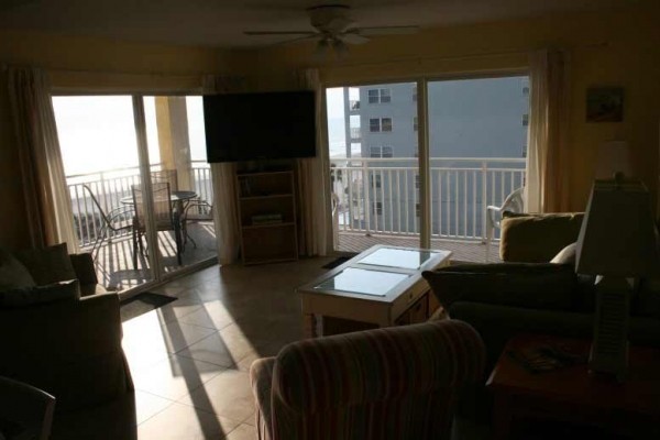 [Image: Beachfront! Roomy Condo, Pool Onsite, Steps Away from the Beach!]