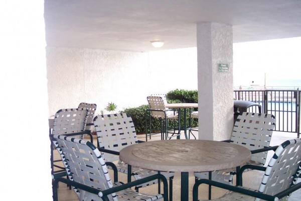 [Image: Watercrest Large 2 BR, 2 Free Rental Beach Chairs and Umbrella]