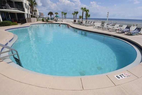 [Image: Must See Newly Renovated Gulf Front Condo with Great Sunsets 2bed 2bath Sleeps 8]