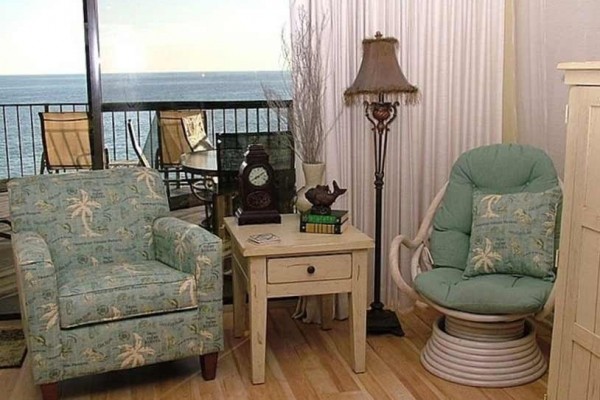 [Image: Watercrest Condo - 2BR/2BA with Large Ocean Front Balcony]
