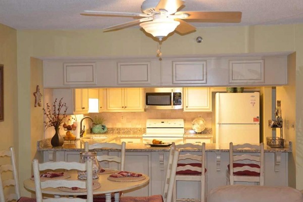 [Image: Watercrest Condo - 2BR/2BA with Large Ocean Front Balcony]