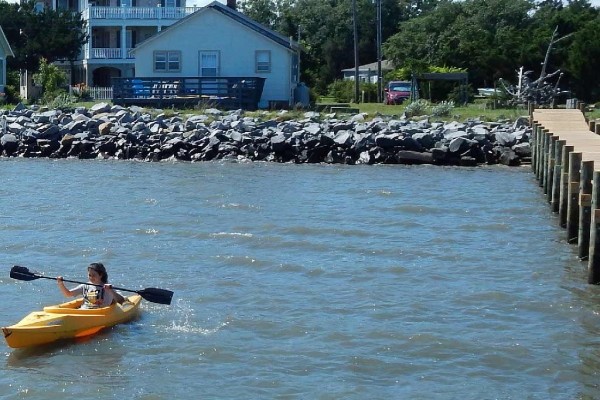 [Image: Pet Friendly Waterfront Rental Home on Core Sound]