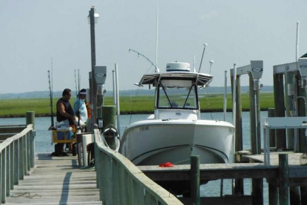 [Image: Fisherman's Place to Relax- Waterfront, Private Boat Dock, Big Rock Tournament]