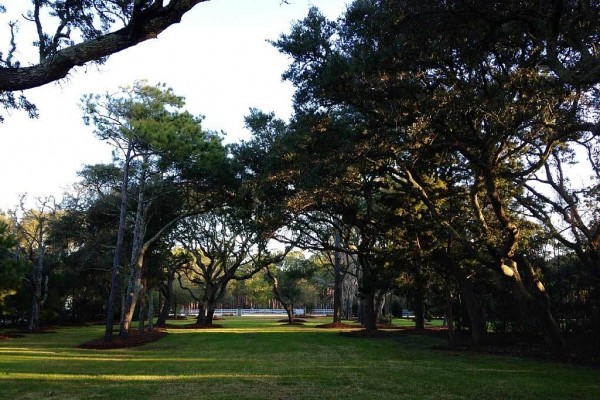 [Image: Front St. Beaufort Nc! Bring Your Boat, Kayaks, and Bikes!]