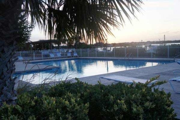 [Image: Luxury Waterfront Condo with Spectacular Sunrise and Sunset Views]