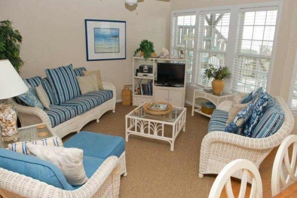 [Image: Beach Bingo West: 3 BR / 3 BA Duplex in Emerald Isle, Sleeps 6]