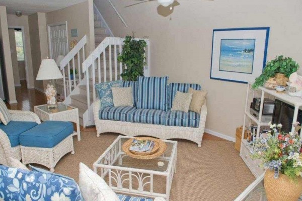 [Image: Beach Bingo West: 3 BR / 3 BA Duplex in Emerald Isle, Sleeps 6]