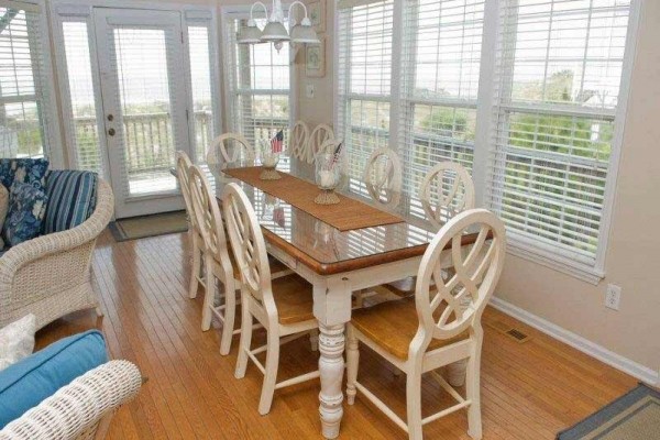 [Image: Beach Bingo West: 3 BR / 3 BA Duplex in Emerald Isle, Sleeps 6]