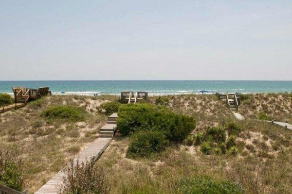 [Image: Beach Bingo West: 3 BR / 3 BA Duplex in Emerald Isle, Sleeps 6]