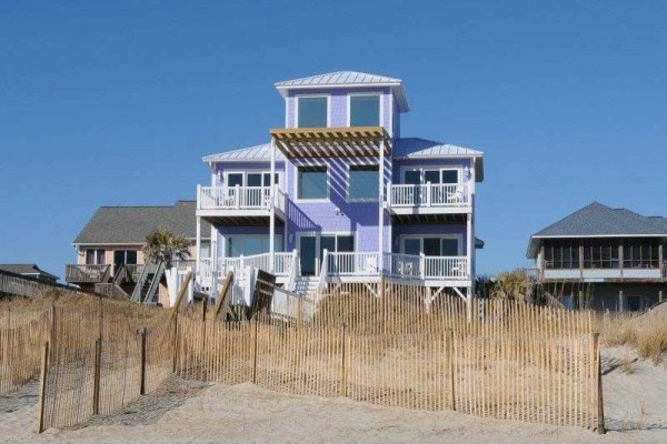 [Image: Summersalt: 5 BR / 5 BA Single Family in Emerald Isle, Sleeps 10]