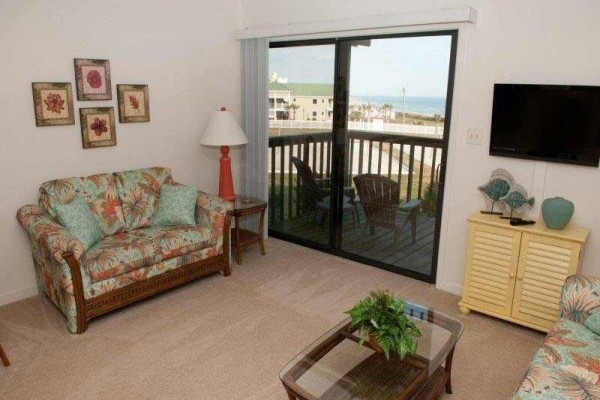 [Image: Queens Court 1202: 1 BR / 1 BA Condo in Emerald Isle, Sleeps 2]