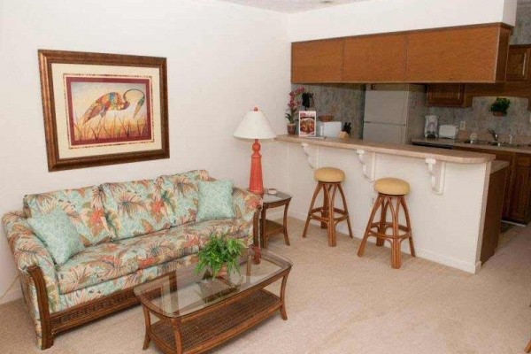 [Image: Queens Court 1202: 1 BR / 1 BA Condo in Emerald Isle, Sleeps 2]