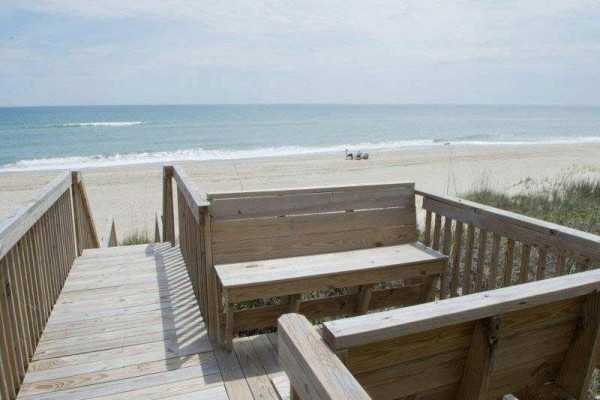 [Image: Edmondson: 3 BR / 2 BA Single Family in Emerald Isle, Sleeps 6]