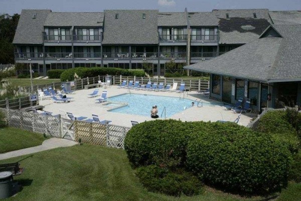 [Image: Pebble Beach H209: 2 BR / 2 BA Condo in Emerald Isle, Sleeps 4]