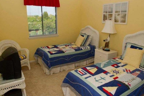 [Image: Pebble Beach H209: 2 BR / 2 BA Condo in Emerald Isle, Sleeps 4]