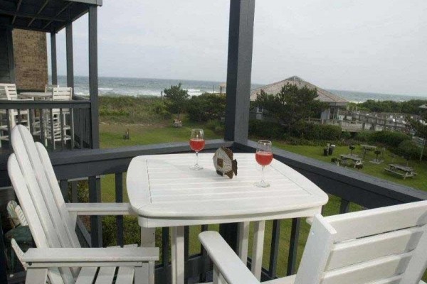 [Image: Pebble Beach D203: 3 BR / 2 BA Condo in Emerald Isle, Sleeps 6]