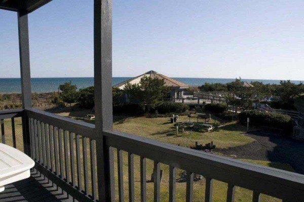 [Image: Pebble Beach D203: 3 BR / 2 BA Condo in Emerald Isle, Sleeps 6]