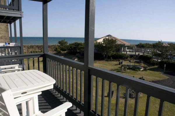 [Image: Pebble Beach D203: 3 BR / 2 BA Condo in Emerald Isle, Sleeps 6]