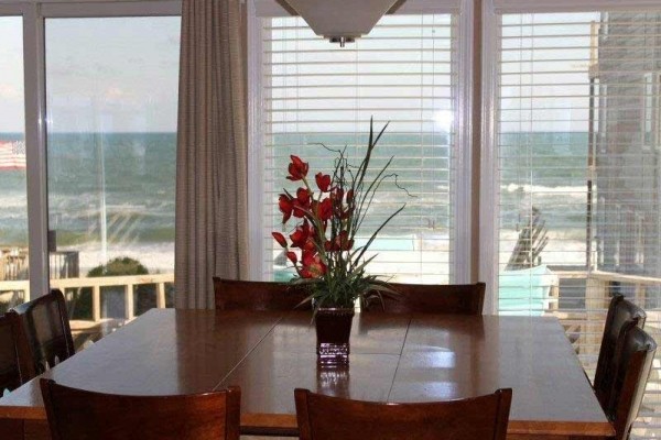 [Image: Best of Times: 5 BR / 4.5 BA Single Family in Emerald Isle, Sleeps 10]