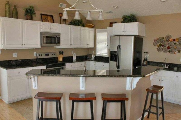 [Image: Best of Times: 5 BR / 4.5 BA Single Family in Emerald Isle, Sleeps 10]