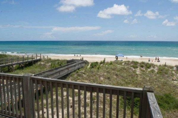 [Image: Dune Our Thing: 3 BR / 2.5 BA Single Family in Emerald Isle, Sleeps 6]