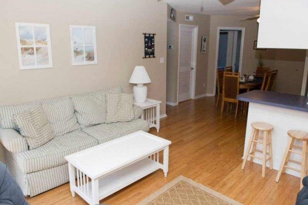 [Image: Pebble Beach E103: 3 BR / 2 BA Condo in Emerald Isle, Sleeps 6]