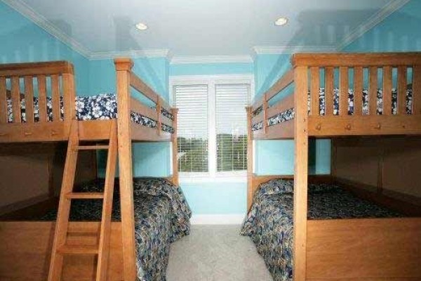 [Image: 1 Magnolia Moon: 7 BR / 10.5 BA Single Family in Emerald Isle, Sleeps 14]