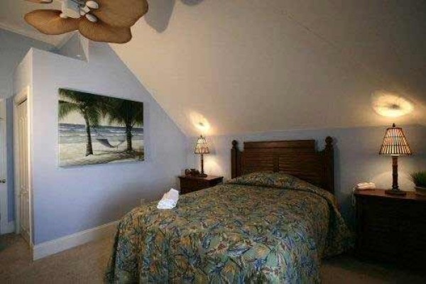 [Image: 1 Magnolia Moon: 7 BR / 10.5 BA Single Family in Emerald Isle, Sleeps 14]