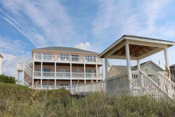 [Image: Sunseeker: 8 BR / 7.5 BA Single Family in Emerald Isle, Sleeps 16]