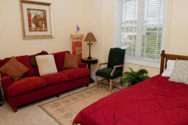 [Image: 1 Tickled Pink: 8 BR / 10.5 BA Single Family in Emerald Isle, Sleeps 16]