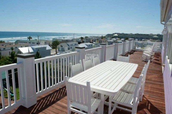 [Image: Summer Loving: 8 BR / 7.5 BA Single Family in Emerald Isle, Sleeps 16]