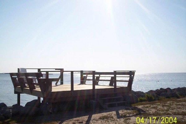 [Image: Beautiful Waterfront Dock &amp; Boats. Half Priced Monthly Rentals This Fall/Winter!]