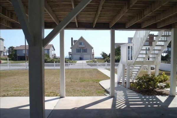 [Image: Beach Barn with Great Ocean View, 2nd Row]