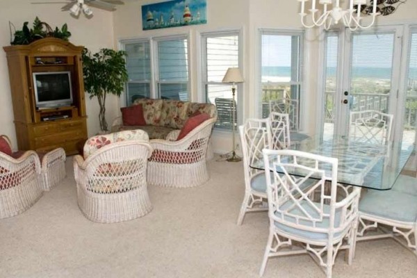 [Image: Oceanfront 4 BR Duplex at the Pointe on Emerald Isle]