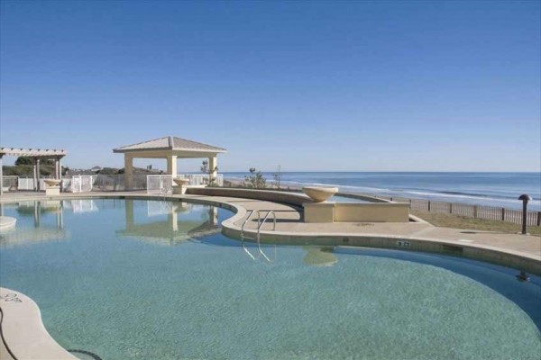 [Image: Oceanfront Villa with Kids' Club &amp; Fitness Center]
