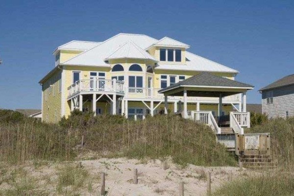 [Image: 1 Angel's Haven: 7 BR / 10.5 BA Single Family in Emerald Isle, Sleeps 14]