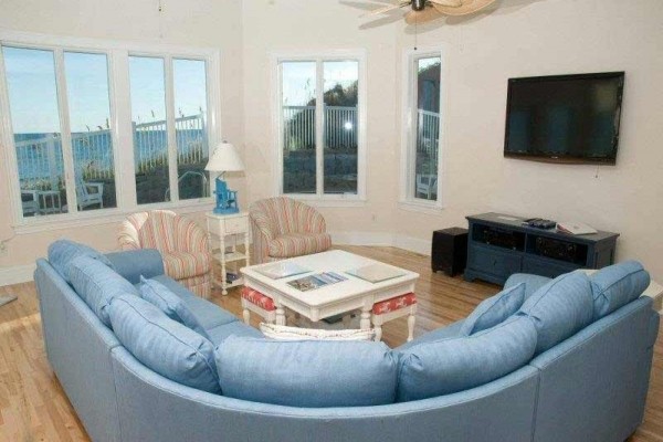 [Image: Breezin': 7 BR / 7.5 BA Single Family in Emerald Isle, Sleeps 14]